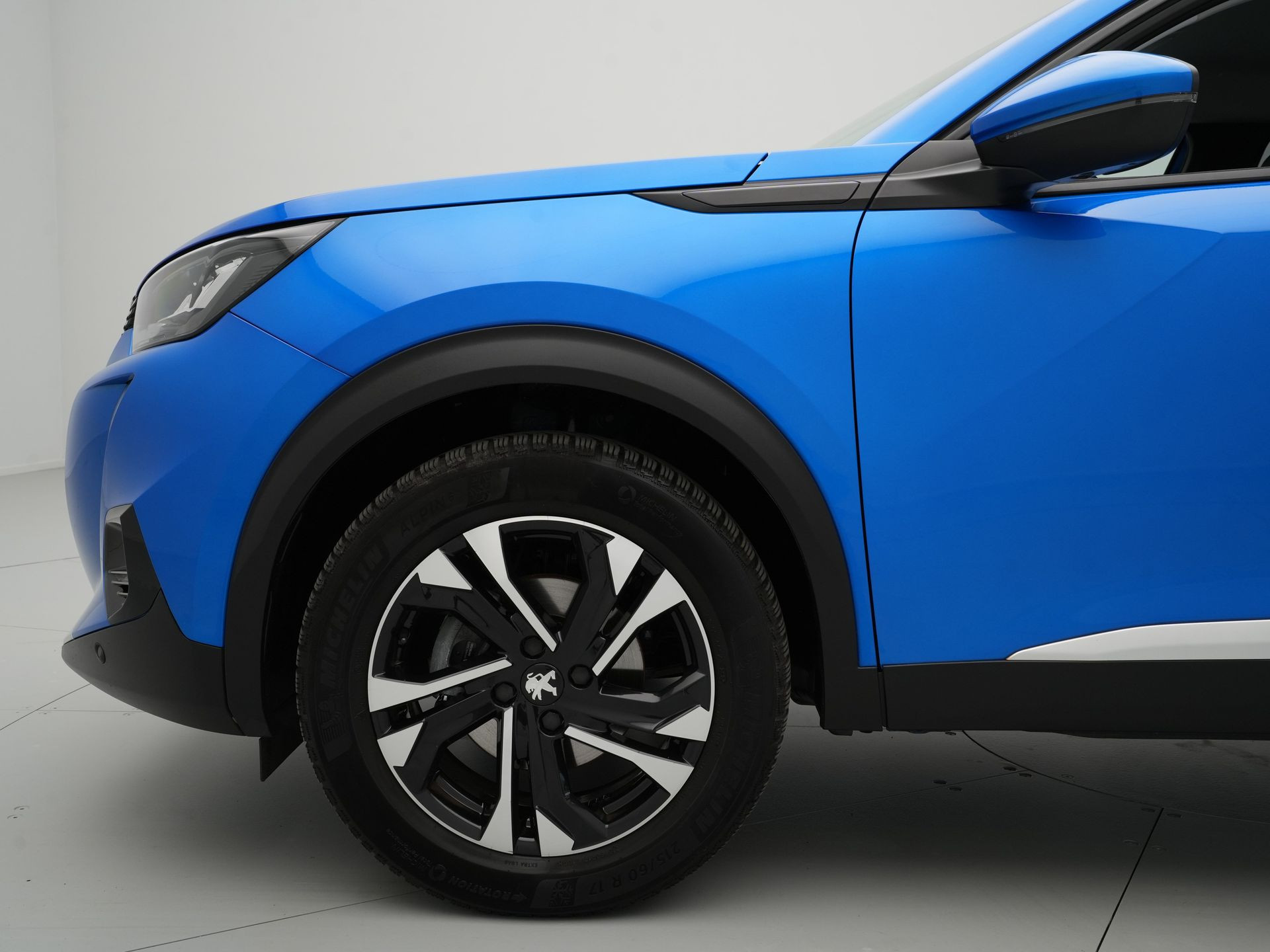 Peugeot - 2008 1.2 PureTech Automaat Blue Lease Allure - 2020