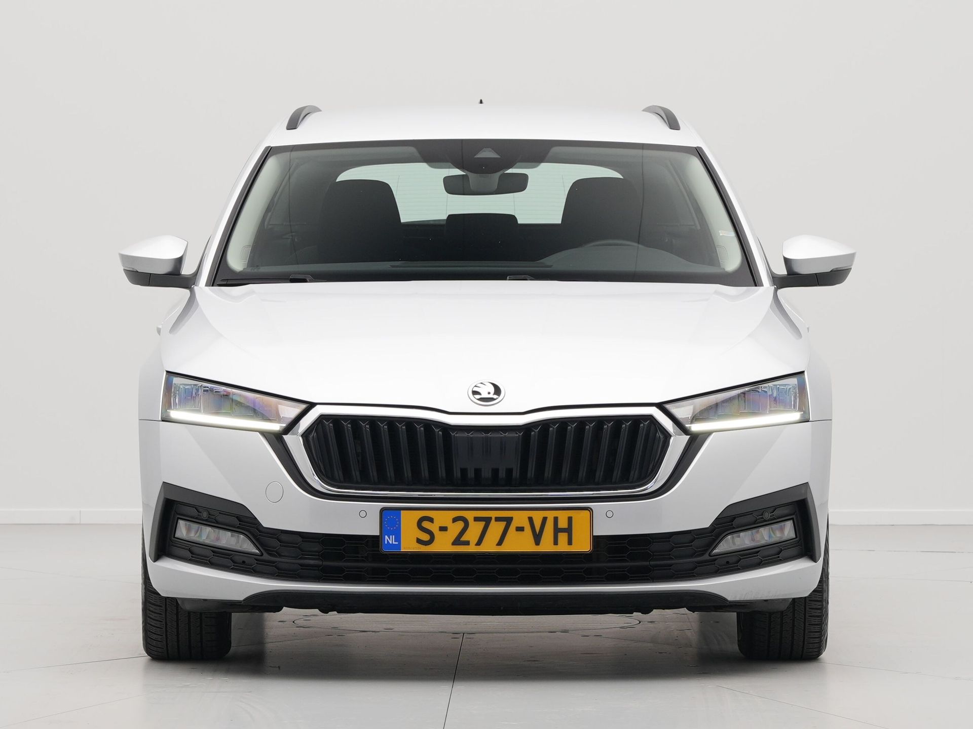 Škoda - Octavia Combi 1.5 e-TSI 150pk DSG Business Edition - 2023