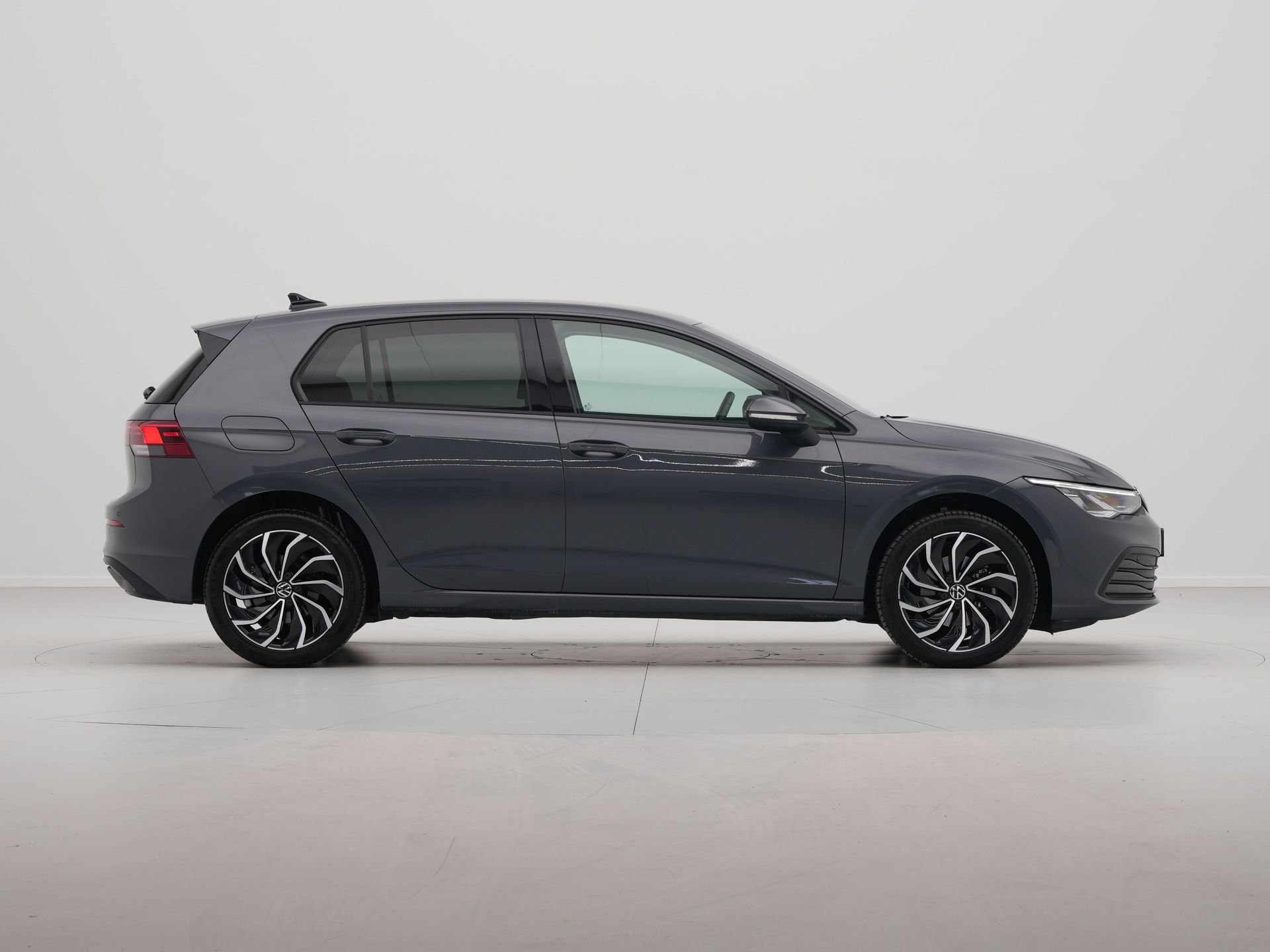 Volkswagen - Golf 1.0 TSI Life Business - 2022