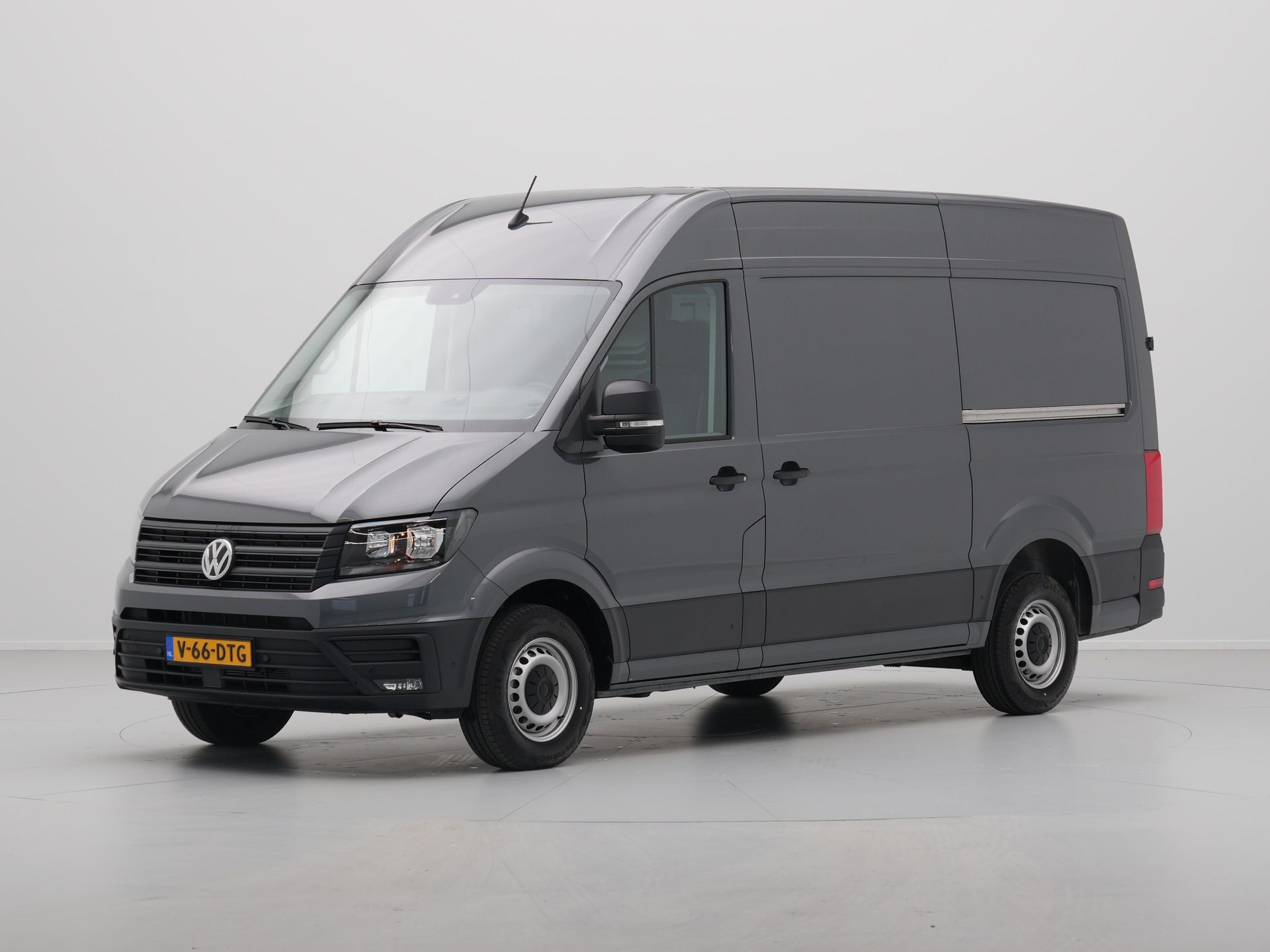 Volkswagen - Crafter 30 2.0 TDI 140pk DSG L3H3 Highline - 2024