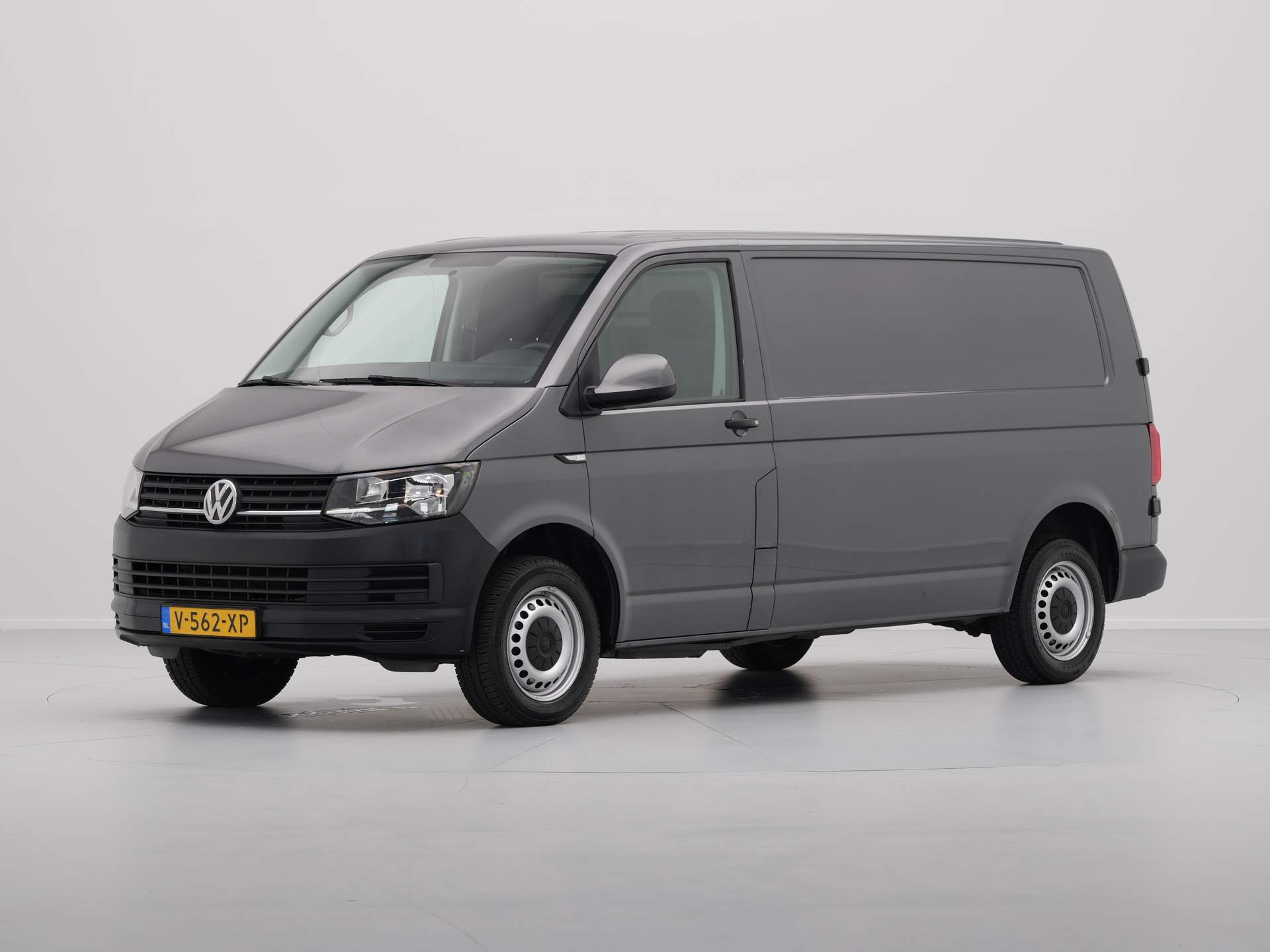 Volkswagen - Transporter 2.0 TDI 102pk L2H1 Trendline - 2019