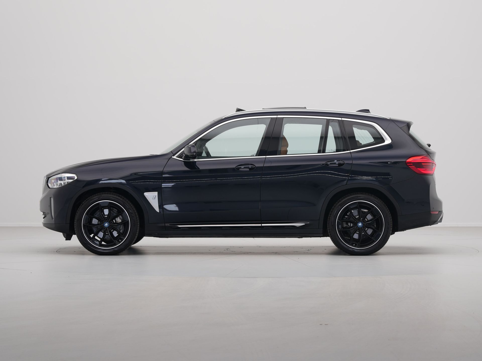 BMW - iX3 High Executive 80 kWh 285pk - 2021