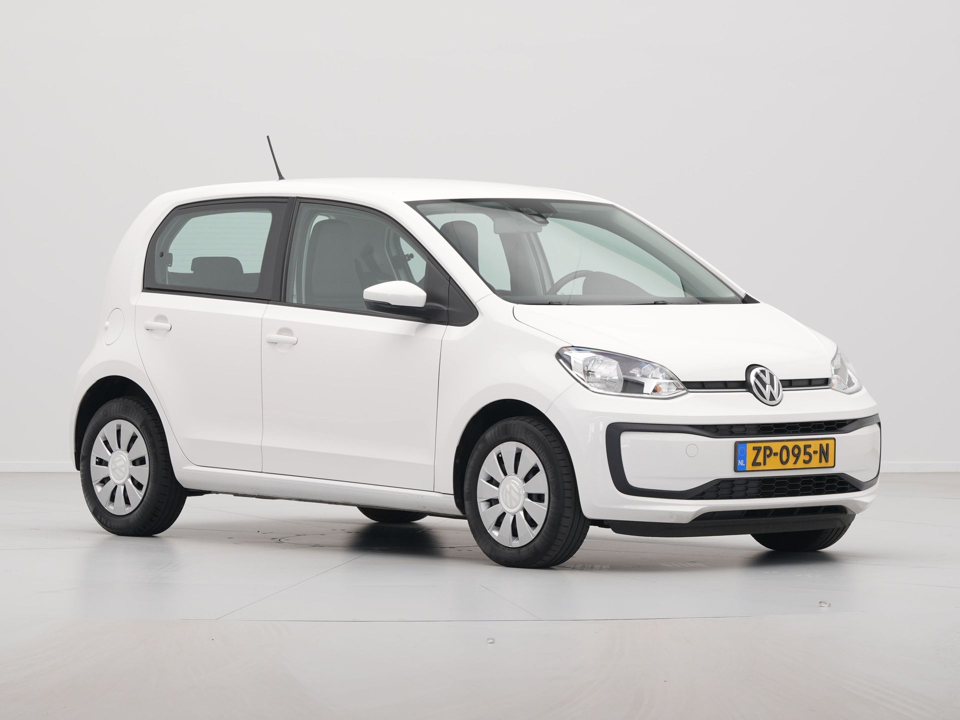 Volkswagen - up! 1.0 BMT 60pk move up! - 2019