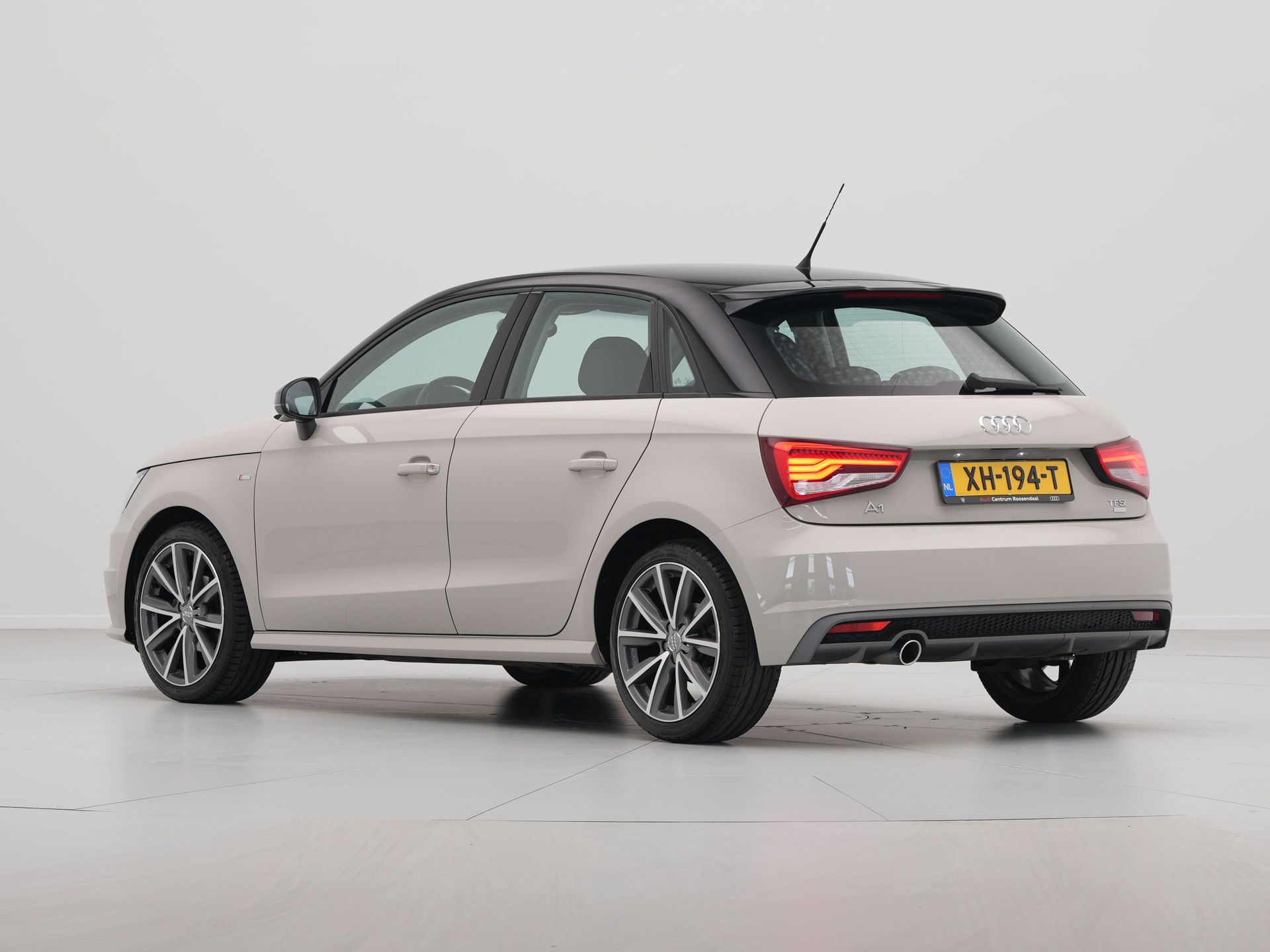 Audi - A1 Sportback 1.0 TFSI 95pk S-Line - 2019